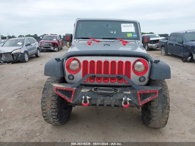 1C4BJWDG3HL664898 Jeep Wrangler Unlimited Sport 4x4