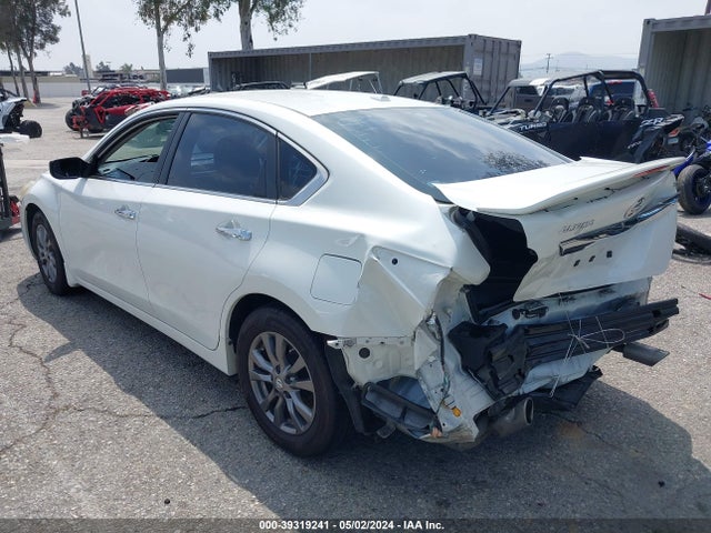 Nissan Altima 2.5 S 2015 1N4AL3AP9FN396827 Image 3