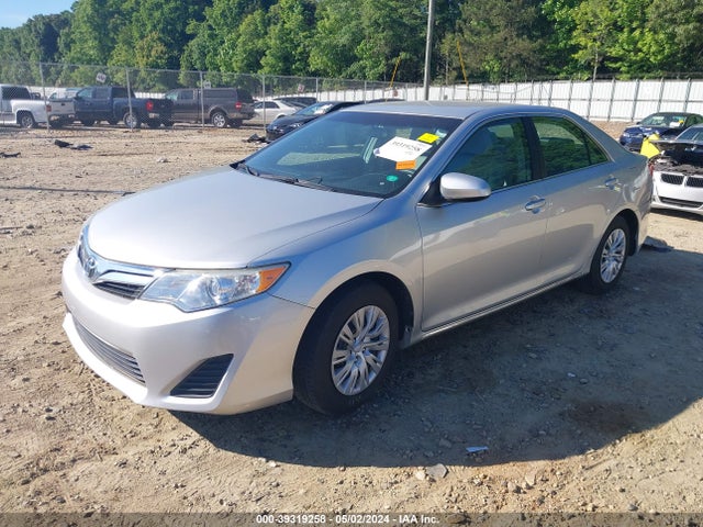 Toyota CAMRY LE 2014 4T4BF1FKXER359475 Image 2