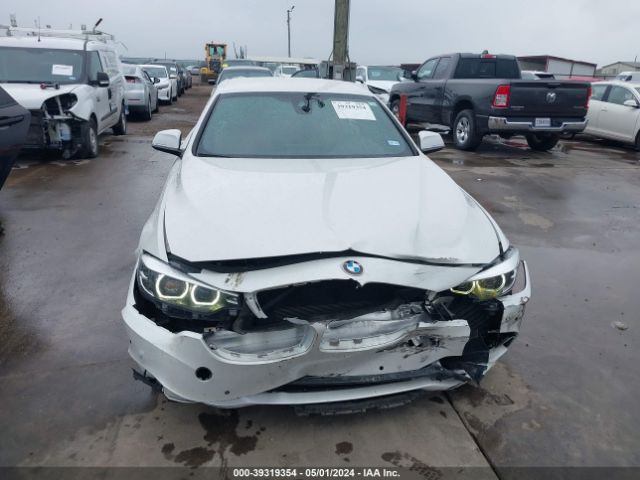 WBA4Z5C55KEE17924 BMW 440I