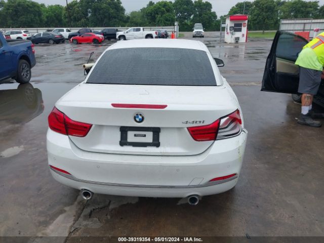 WBA4Z5C55KEE17924 BMW 440I