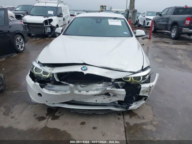 WBA4Z5C55KEE17924 BMW 440I