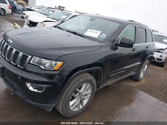 1C4RJEAGXHC637744 Jeep Grand Cherokee Laredo 4x2