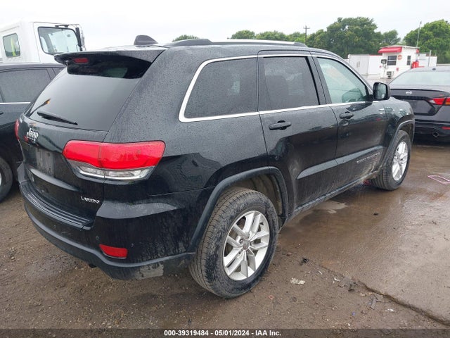 1C4RJEAGXHC637744 Jeep Grand Cherokee Laredo 4x2