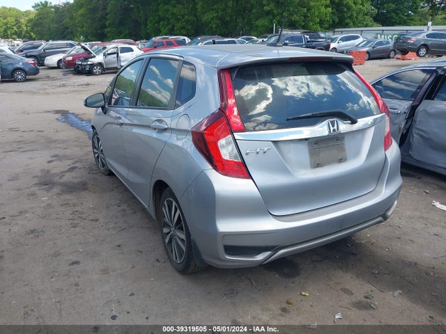 Honda FIT EX 2018 3HGGK5H85JM720300 Image 3