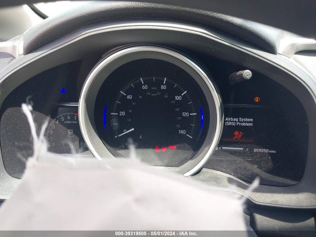 Honda FIT EX 2018 3HGGK5H85JM720300 Image 7