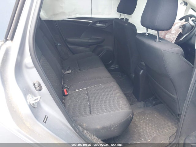 Honda FIT EX 2018 3HGGK5H85JM720300 Image 8