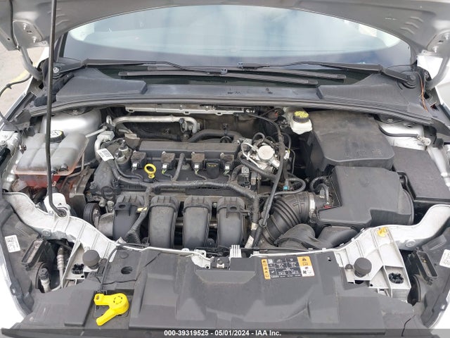 Ford FOCUS SE 2017 1FADP3F24HL300177 Image 10