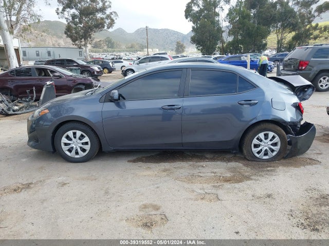 Toyota COROLLA L 2017 5YFBURHE0HP582300 Image 15