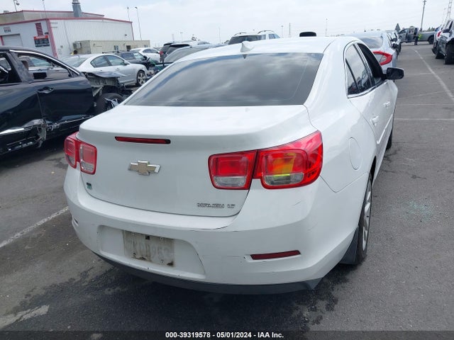 Chevrolet MALIBU 1LT 2015 1G11C5SL0FF164279 Image 16