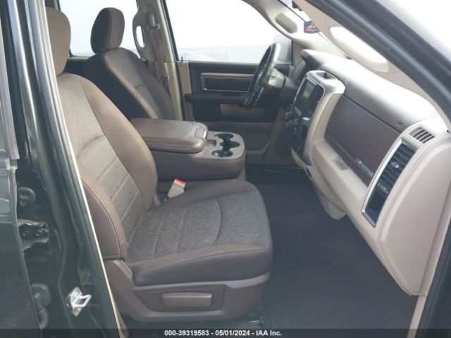1C6RR7GT1HS568755 RAM 1500 Big Horn Quad Cab 4x4 6'4 Box