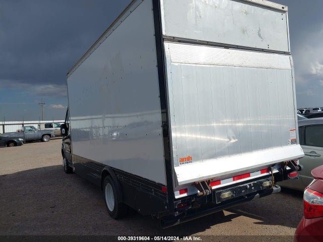 Ford Transit-350 Cab 2016 1FDBF9ZM2GKB57041 Image 3