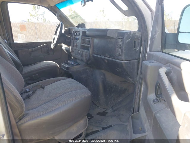 Chevrolet Express 2500 Ls 2016 1GAWGEFFXG1328229 Image 5