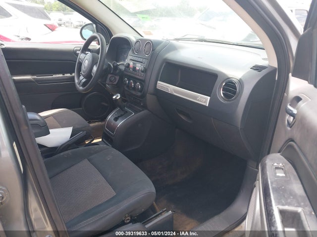 1C4NJCBA1ED594575 Jeep Compass Sport