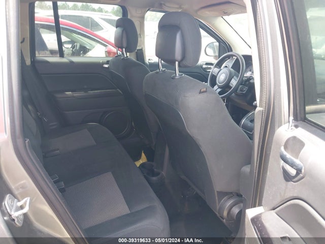 1C4NJCBA1ED594575 Jeep Compass Sport