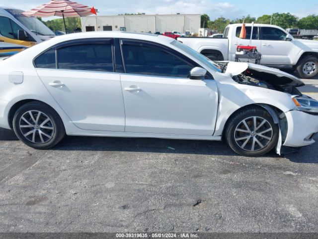 3VWD07AJXEM364221 Volkswagen Jetta 1.8t Se