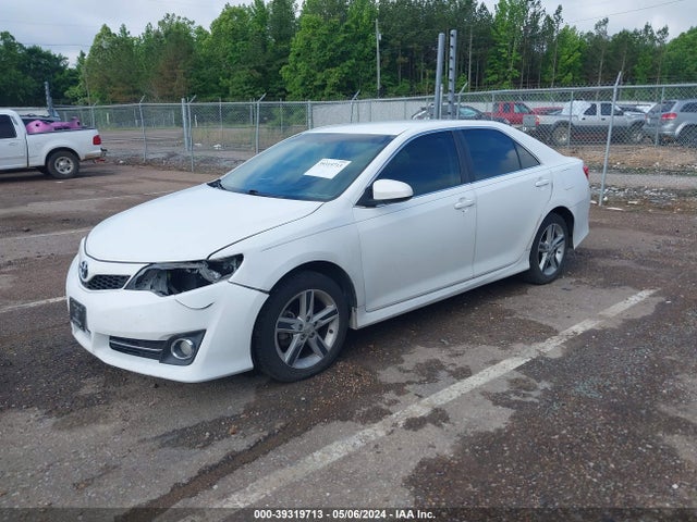 Toyota CAMRY SE 2014 4T1BF1FK6EU731078 Image 2