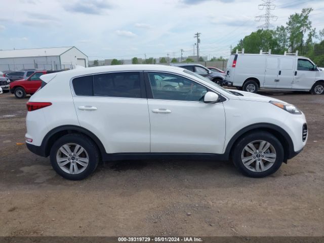 KNDPMCAC4K7616114 KIA Sportage Lx
