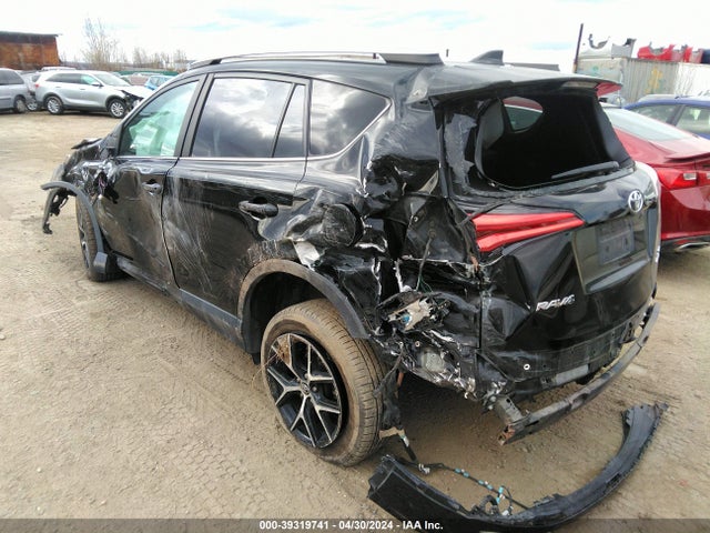 Toyota RAV4 SE 2018 2T3JFREV2JW751822 Image 3