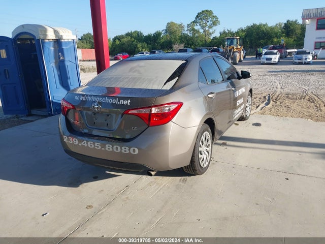 Toyota COROLLA LE 2017 2T1BURHE9HC943166 Image 4