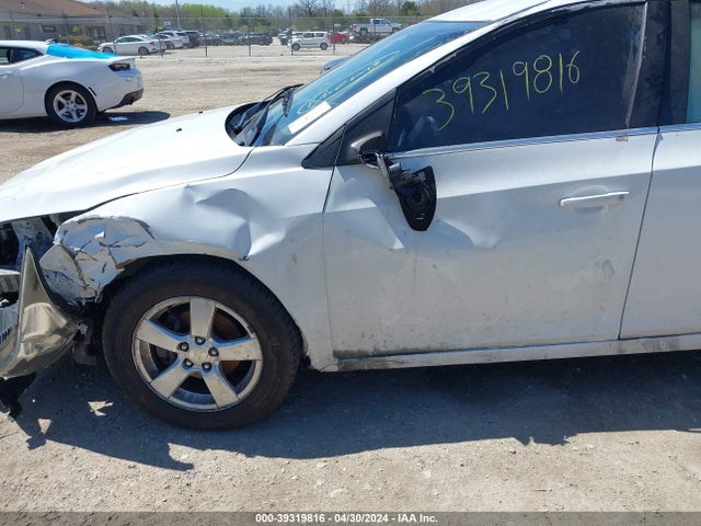 Chevrolet Cruze 1lt Auto 2015 1G1PC5SB2F7125513 Image 12