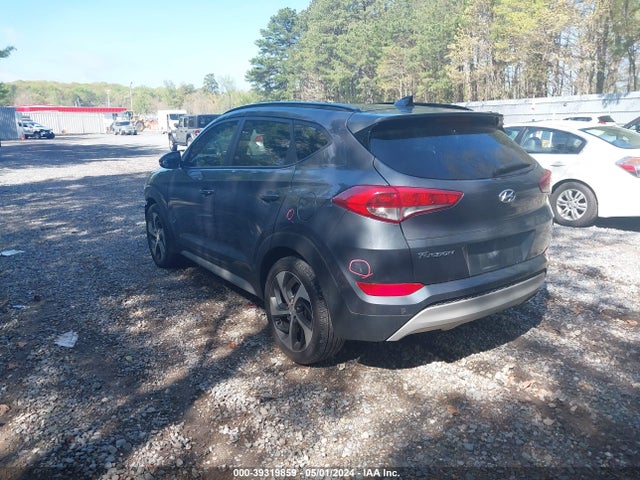 Hyundai Tucson Value 2018 KM8J3CA24JU683632 Image 3