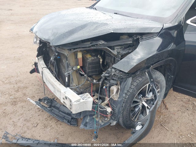 Toyota Highlander Le 2017 5TDBZRFH7HS376137 Image 6