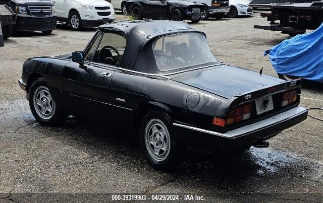 1987 ALFA ROMEO SPIDER ZARBA5643H1045877 Photo 2
