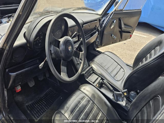1987 ALFA ROMEO SPIDER ZARBA5643H1045877 Photo 4