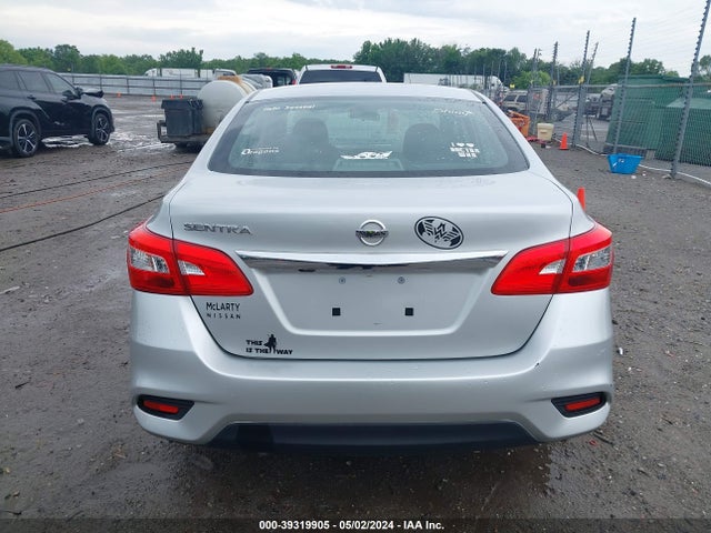 Nissan SENTRA S 2018 3N1AB7AP8JY324701 Image 16