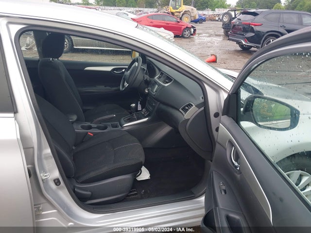 Nissan SENTRA S 2018 3N1AB7AP8JY324701 Image 5