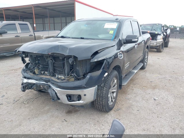Nissan TITAN SV 2017 1N6AA1E5XHN542794 Image 2