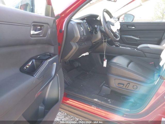 5N1DR3CC9RC227581 Nissan Pathfinder Sl 4wd