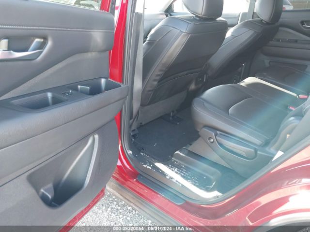 5N1DR3CC9RC227581 Nissan Pathfinder Sl 4wd