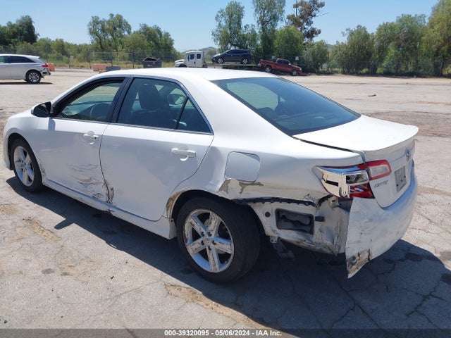 Toyota CAMRY SE 2014 4T1BF1FK2EU440349 Image 3