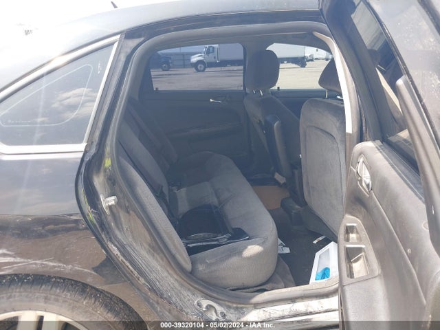 Chevrolet Impala Limited Lt 2016 2G1WB5E32G1121530 Image 8