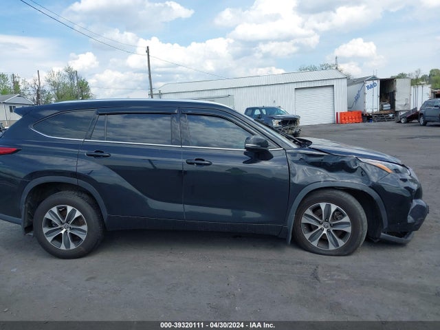 Toyota Highlander Xle 2021 5TDGZRBH3MS145743 Image 13