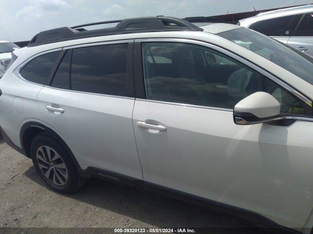 Subaru Outback Premium 2020 4S4BTAEC9L3256595 Image 13