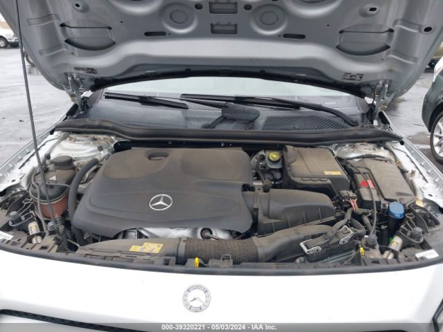 WDCTG4EB8FJ176687 Mercedes-Benz GLA 250