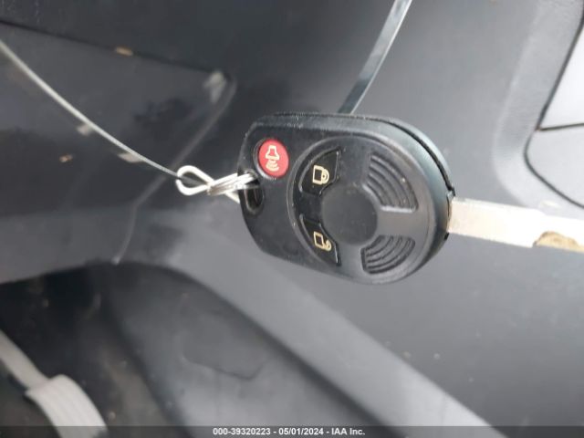 1FMCU0F78HUE47004 Ford ESCAPE S