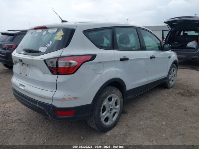 1FMCU0F78HUE47004 Ford ESCAPE S