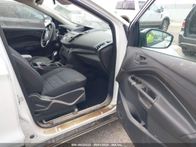 1FMCU0F78HUE47004 Ford ESCAPE S