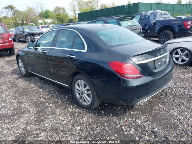 2019 MERCEDES-BENZ C 300 55SWF8EB4KU316439 Photo 2