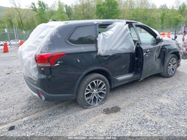 JA4AZ2A39HZ062870 Mitsubishi Outlander Es