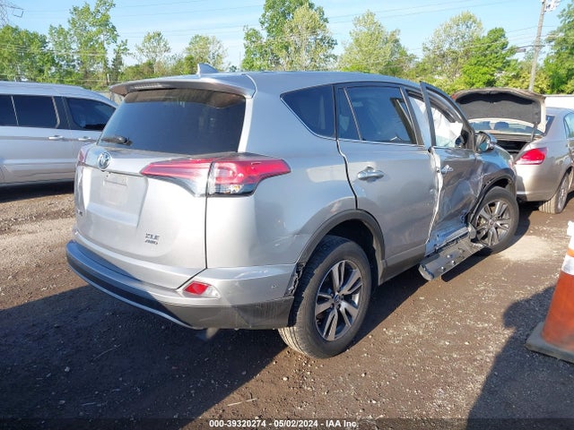 Toyota Rav4 Xle 2018 2T3RFREV7JW749633 Image 4