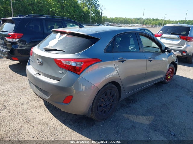 Hyundai ELANTRA GT 2017 KMHD35LHXHU363882 Image 4