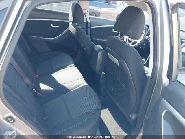 Hyundai ELANTRA GT 2017 KMHD35LHXHU363882 Image 8