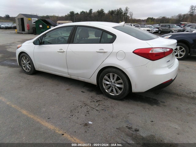 KIA FORTE LX 2016 KNAFX4A68G5470304 Image 3