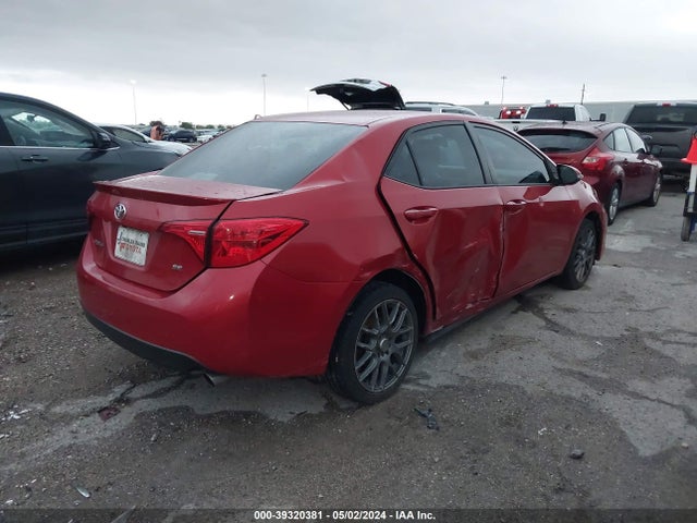 Toyota COROLLA SE 2017 5YFBURHE9HP670813 Image 4
