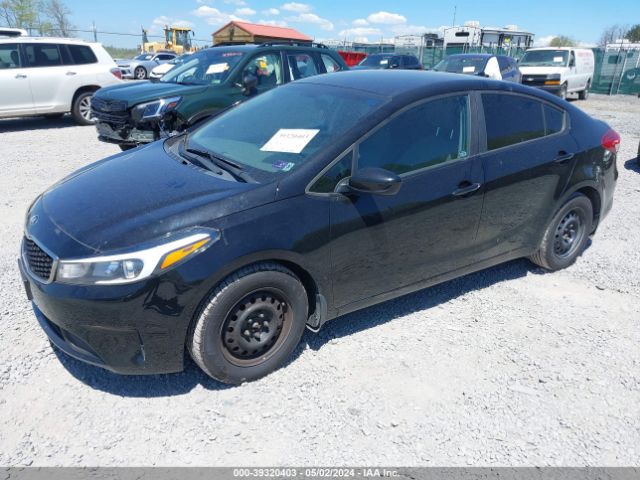 3KPFK4A76HE013085 KIA FORTE LX